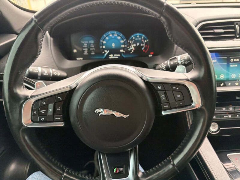 2018 Jaguar F-PACE S