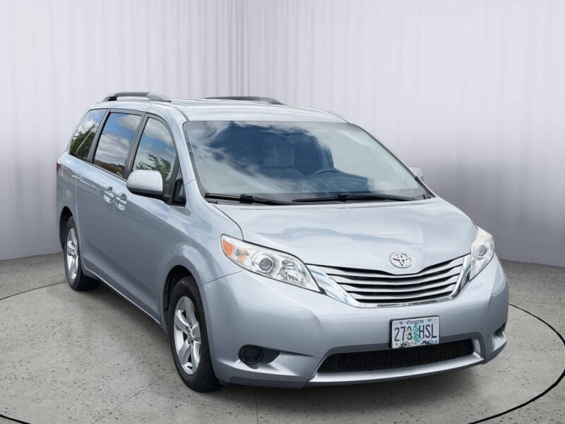 2015 Toyota Sienna