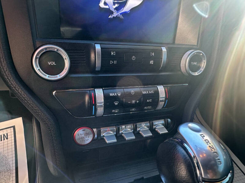 2020 Ford Mustang EcoBoost