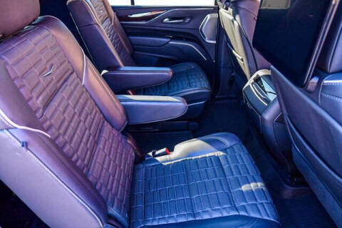 2023 Cadillac Escalade Sport Platinum