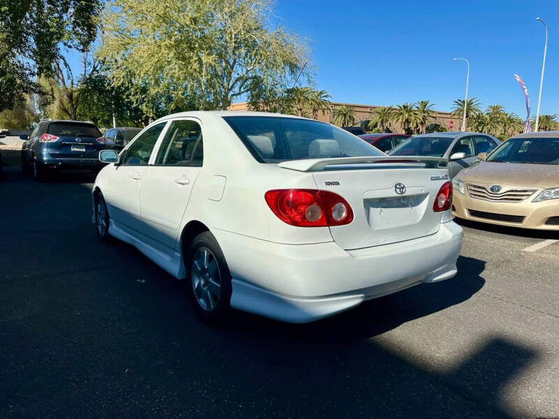 2004 Toyota Corolla