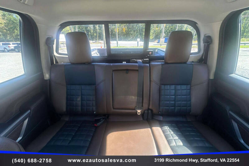 2017 Nissan Titan Platinum Reserve