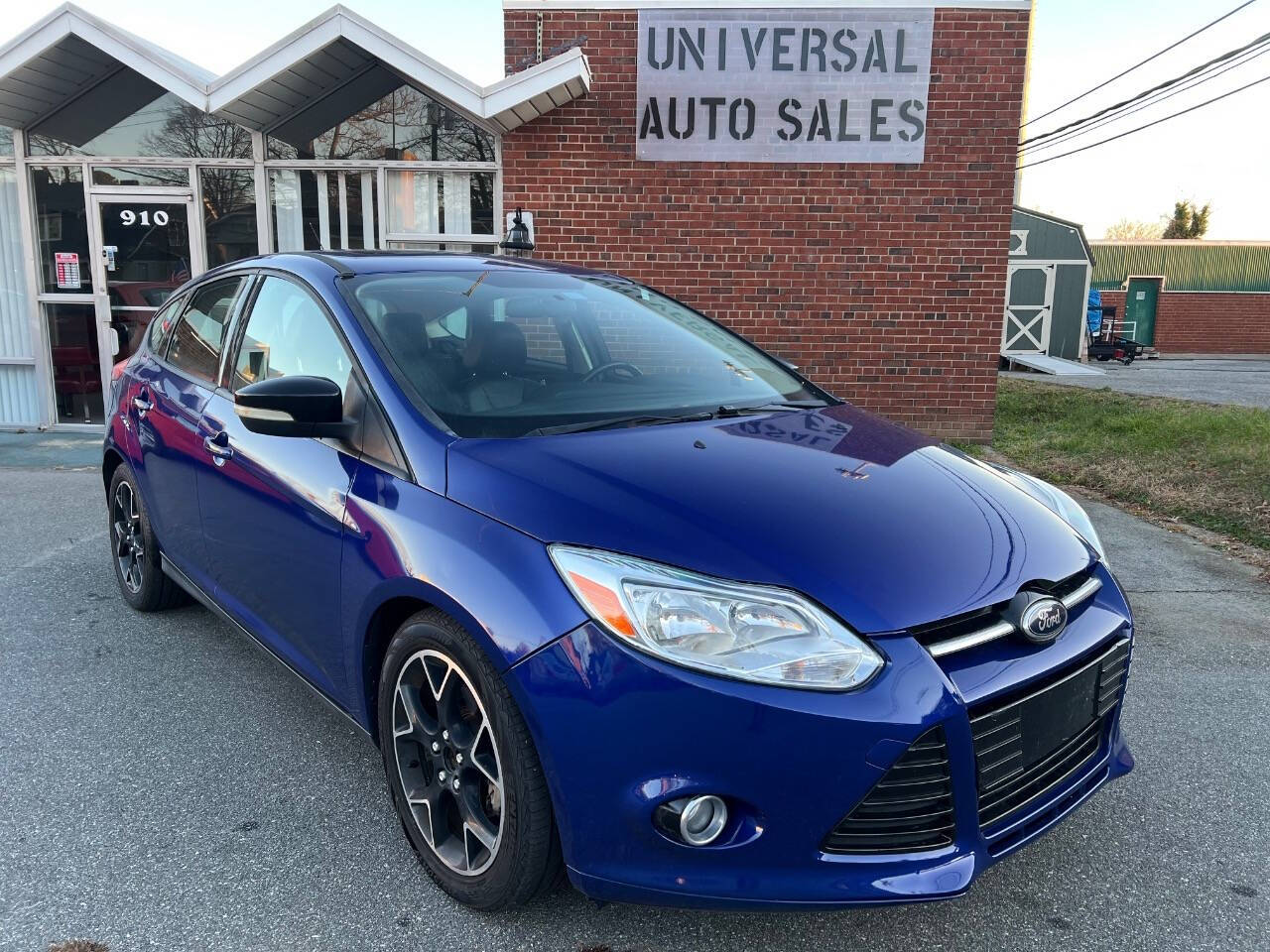 2013 Ford Focus for sale at Universal Auto Sales LLC in Burlington, NC