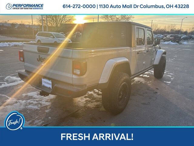 2023 Jeep Gladiator Willys