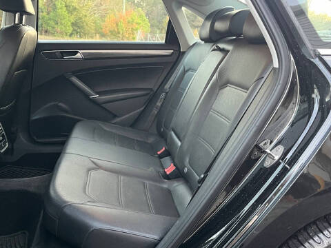 2016 Volkswagen Passat 1.8T SE