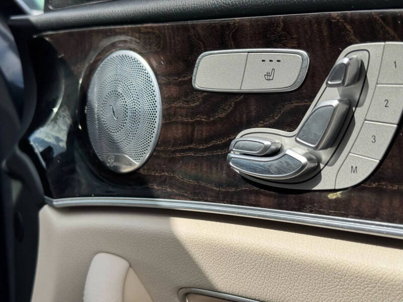 2019 Mercedes-Benz E-Class E 300