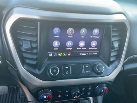 2023 GMC Acadia Denali