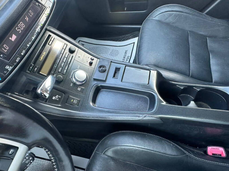 2012 Lexus CT 200h
