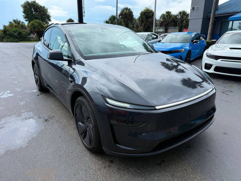 2026 Tesla Model Y Premium
