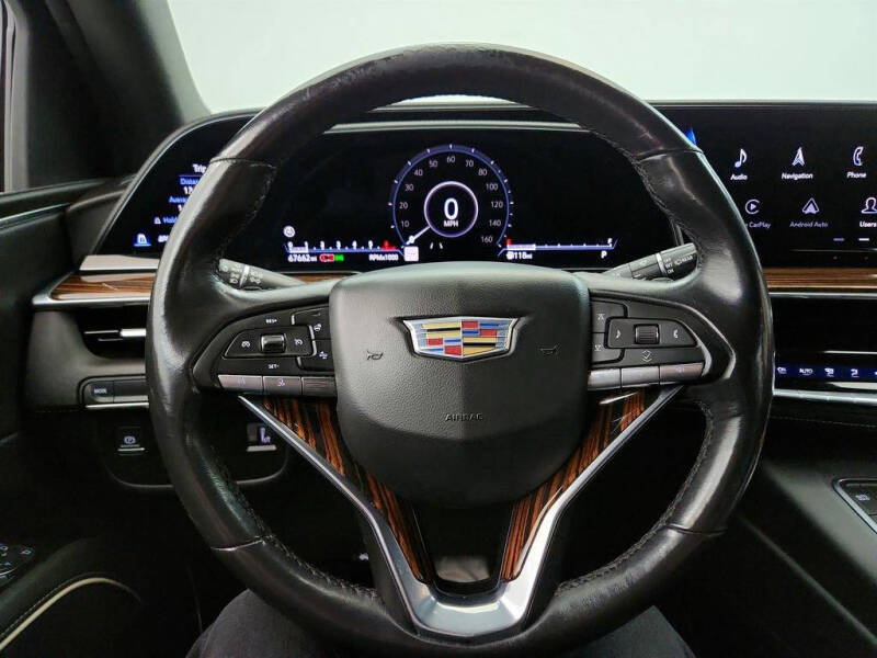 2022 Cadillac Escalade ESV Luxury