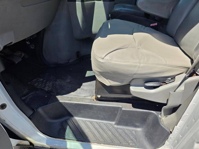2012 Ford E-Series E-150