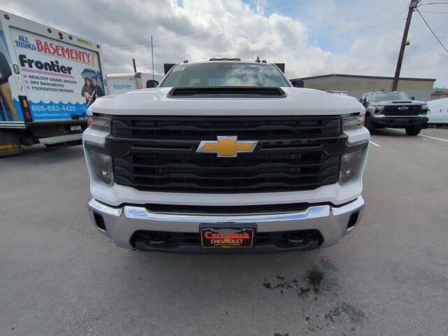 2025 Chevrolet Silverado 3500HD CC