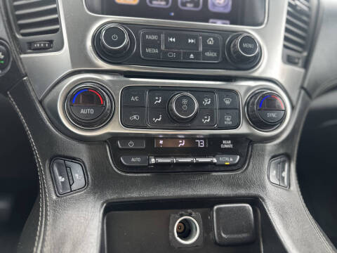 2017 Chevrolet Suburban LT