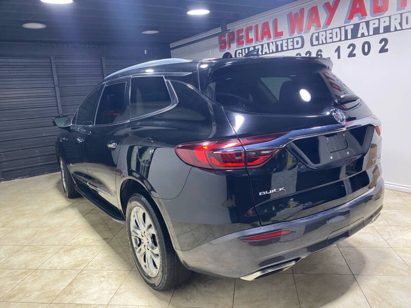 2018 Buick Enclave Avenir