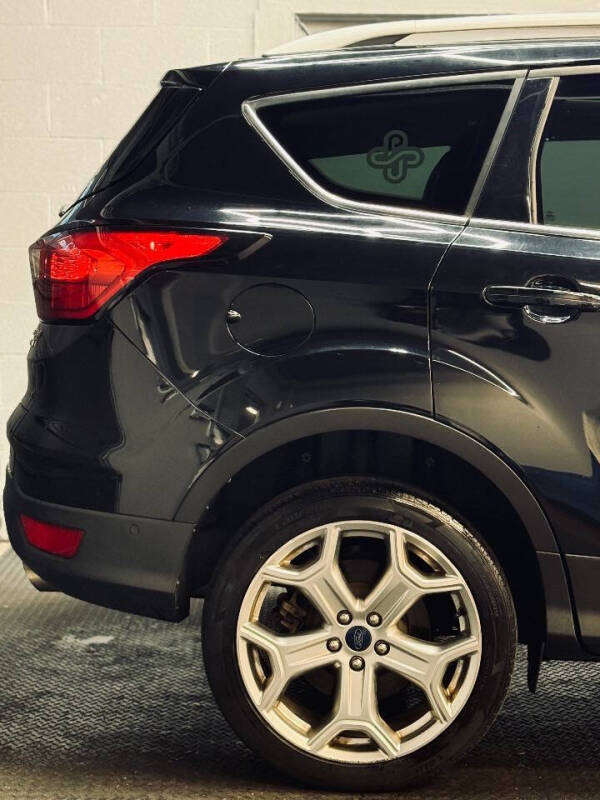 2019 Ford Escape Titanium