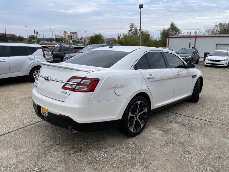 2015 Ford Taurus SHO