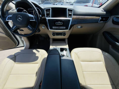 2012 Mercedes-Benz M-Class ML 350 BlueTEC