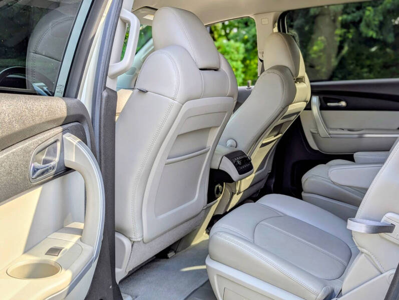 2012 GMC Acadia SLT-1