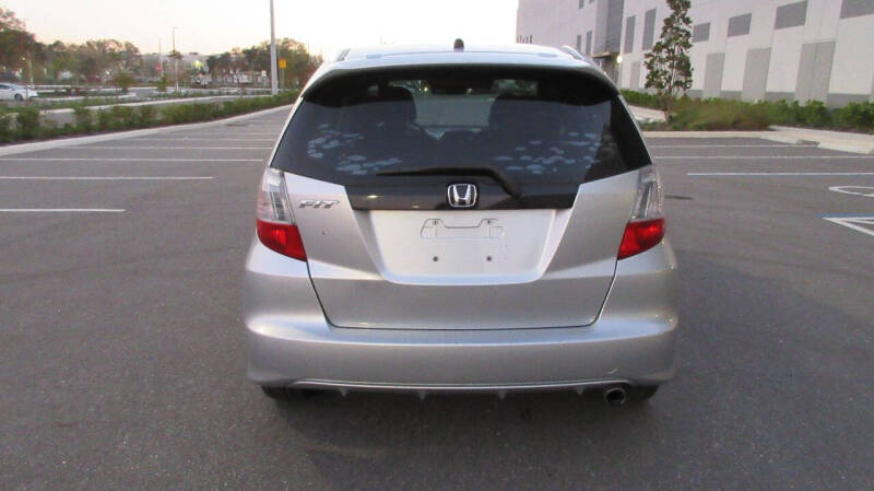 2013 Honda Fit Sport photo 4