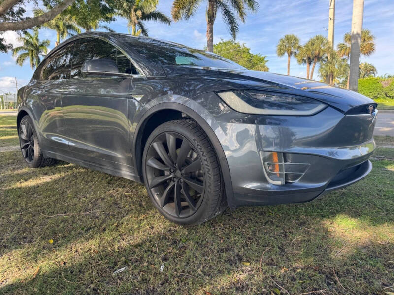 2016 Tesla Model X 90D