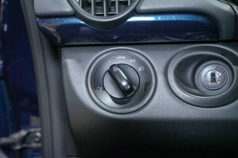 2012 Porsche Cayman R