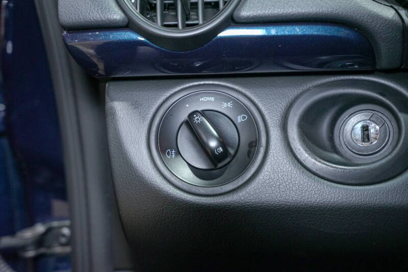 2012 Porsche Cayman R