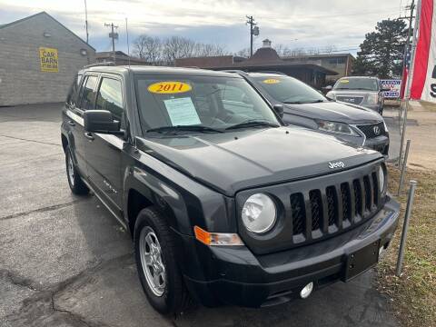 2011 Jeep Patriot for sale at The Car Barn Springfield in Springfield MO