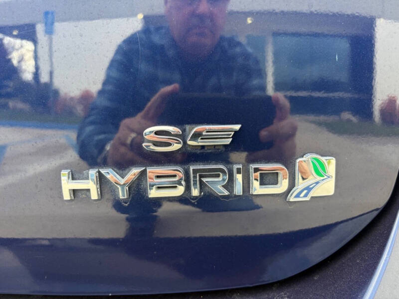 2017 Ford C-MAX Hybrid SE