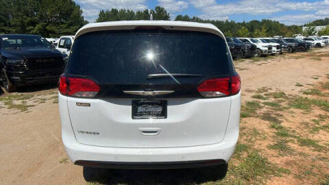 2026 Chrysler Voyager LX