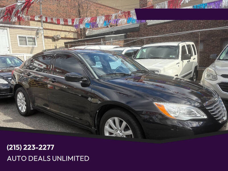 2013 Chrysler 200 Touring's photo