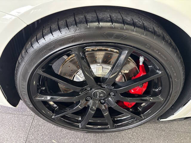 2025 Lotus Emira 29