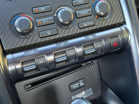 2015 Nissan GT-R Black Edition