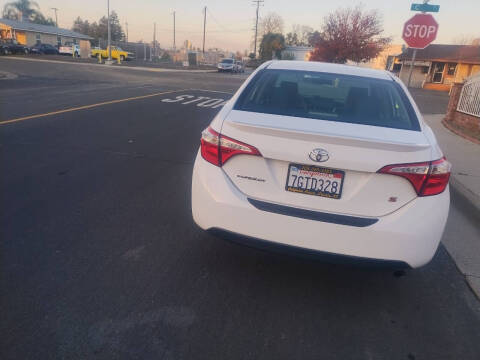 2015 Toyota Corolla S Plus