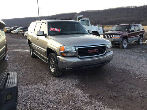 2001 GMC Yukon XL for sale at Troy's Auto Sales in Dornsife PA