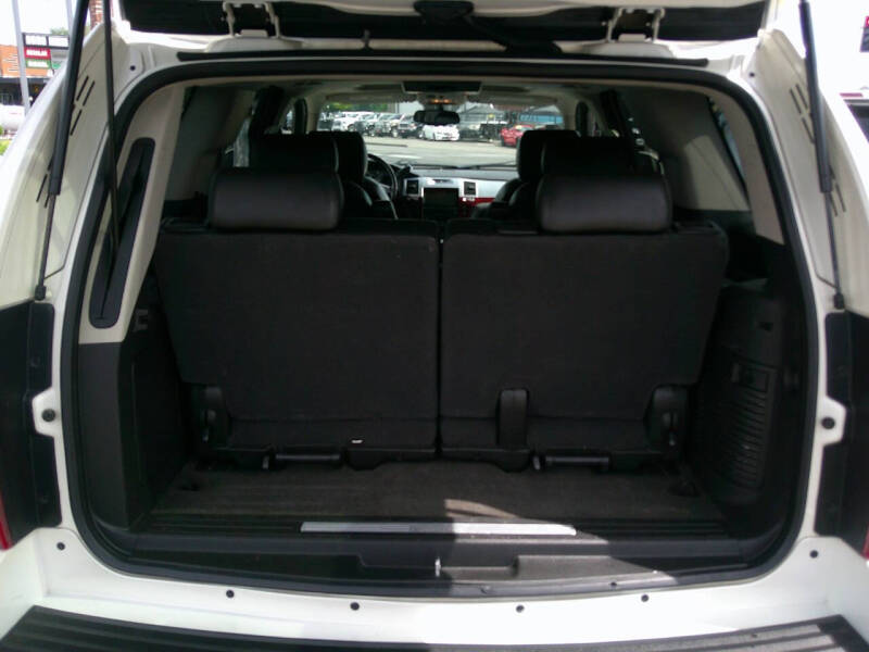 2010 Cadillac Escalade Luxury