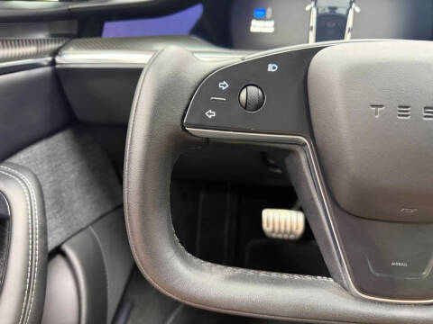 2025 Tesla Model S Plaid
