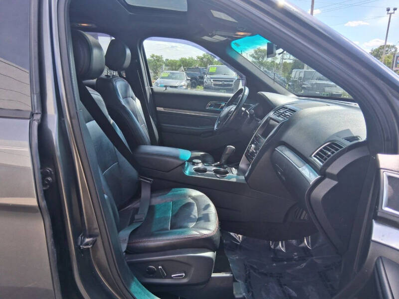 2016 Ford Explorer Sport