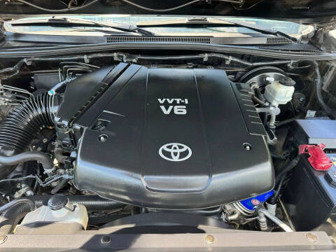 2013 Toyota Tacoma PreRunner V6