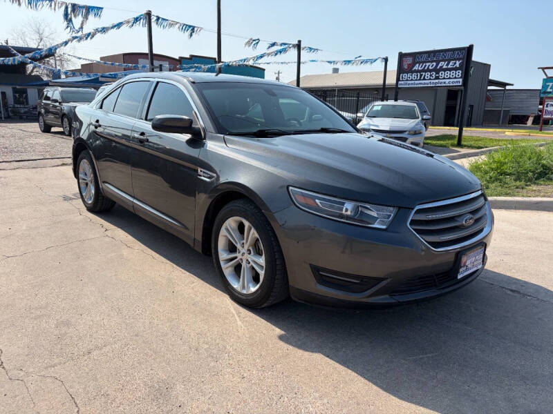 2018 Ford Taurus SEL