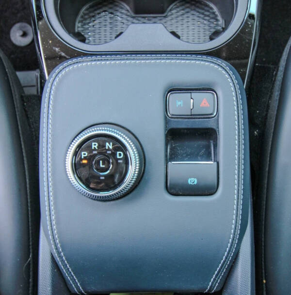 2024 Ford Mustang Mach-E Select