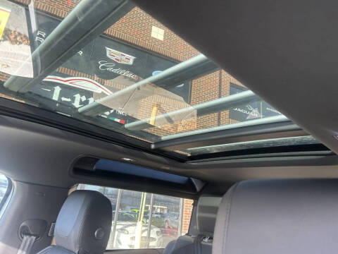 2022 Land Rover Defender 90 X-Dynamic S