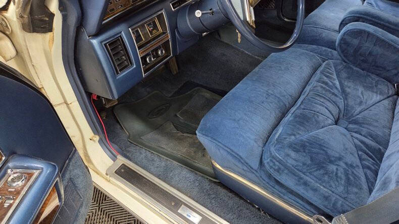 1977 Lincoln Continental