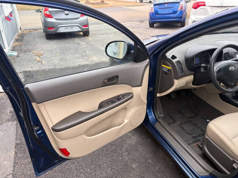 2011 Hyundai Elantra Touring GLS