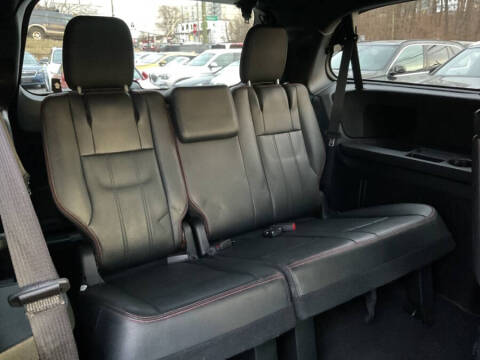 2016 Dodge Grand Caravan R/T