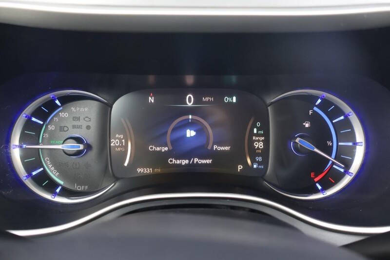 2018 Chrysler Pacifica Hybrid Touring L