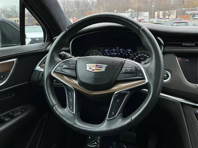 2017 Cadillac XT5 Platinum