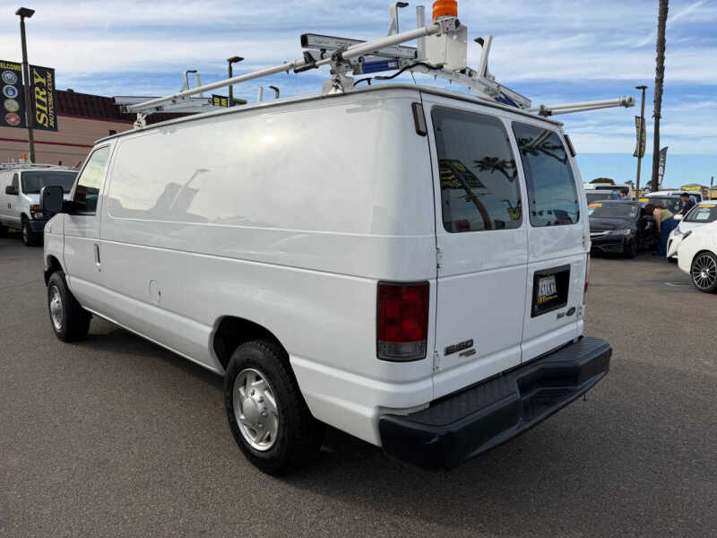 2013 Ford E-Series E-150