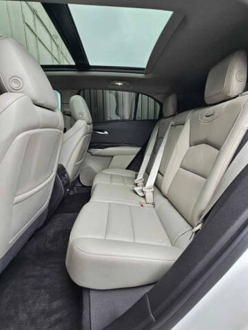 2023 Cadillac XT4 Premium Luxury
