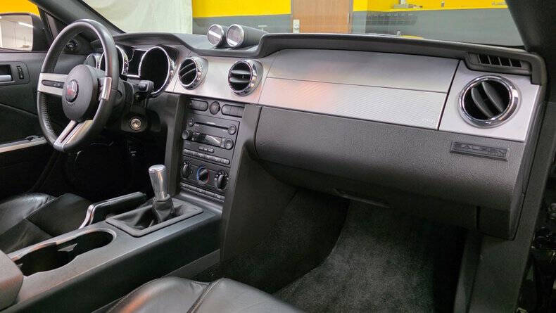 2005 Ford Mustang