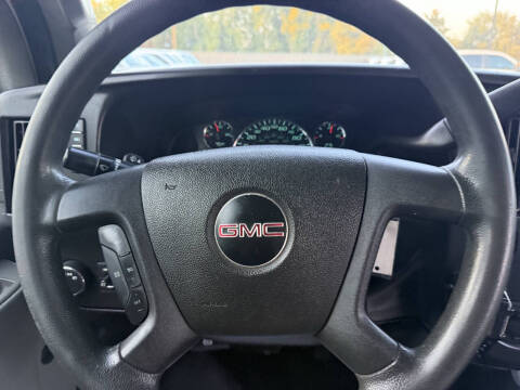 2018 GMC Savana 2500